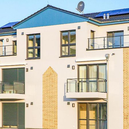 Lovely Apartment In Rechlin With Kitchen エクステリア 写真